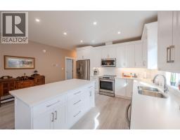 389 10th Avenue, Keremeos, BC V0X1N3 Photo 19