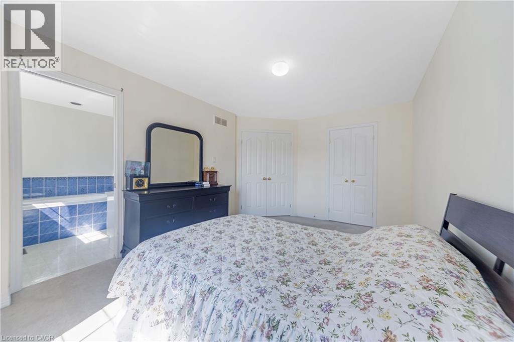 82 MILNER DOWNS Crescent - 26