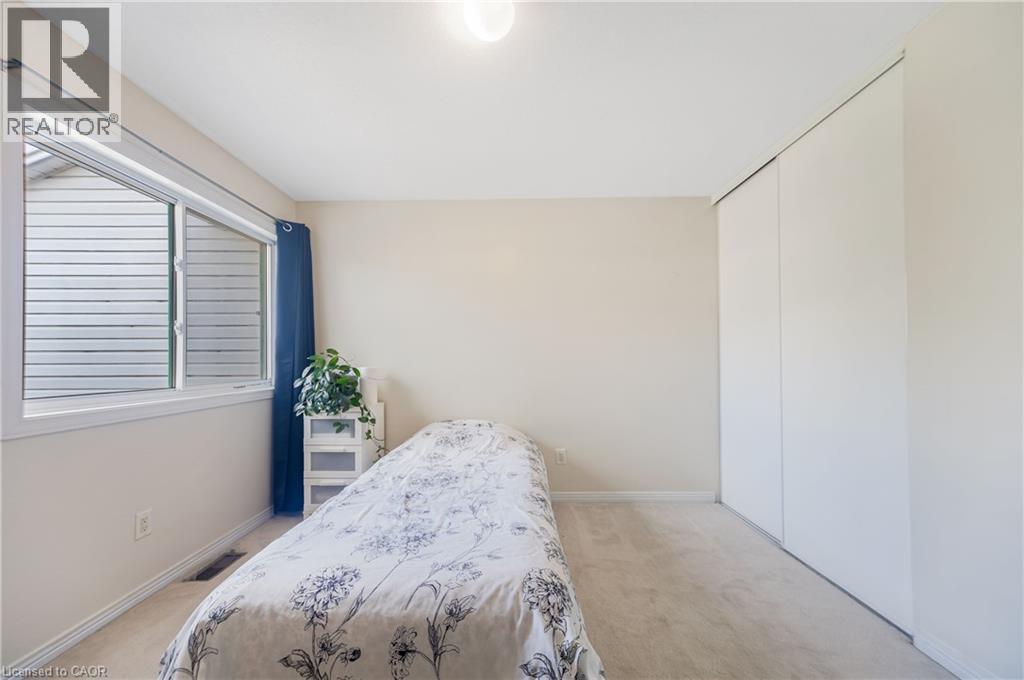 82 MILNER DOWNS Crescent - Image 30