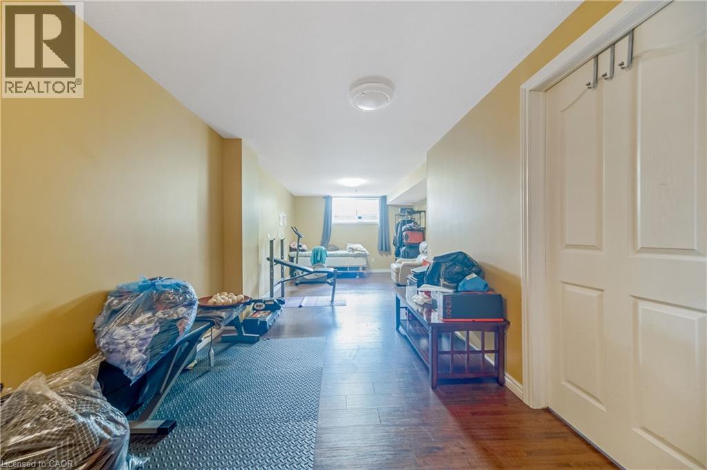 82 MILNER DOWNS Crescent - 36