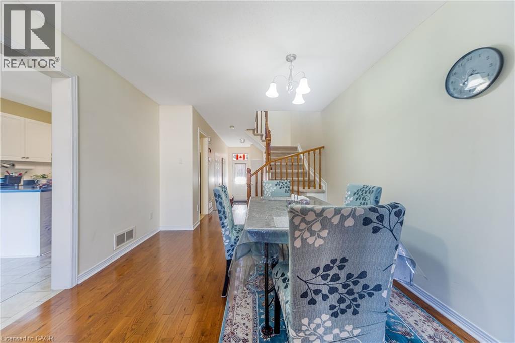 82 MILNER DOWNS Crescent - 7