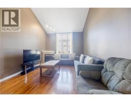Foyer - 82 Milner Downs Crescent, Ottawa, ON K2M2S5 Photo 10