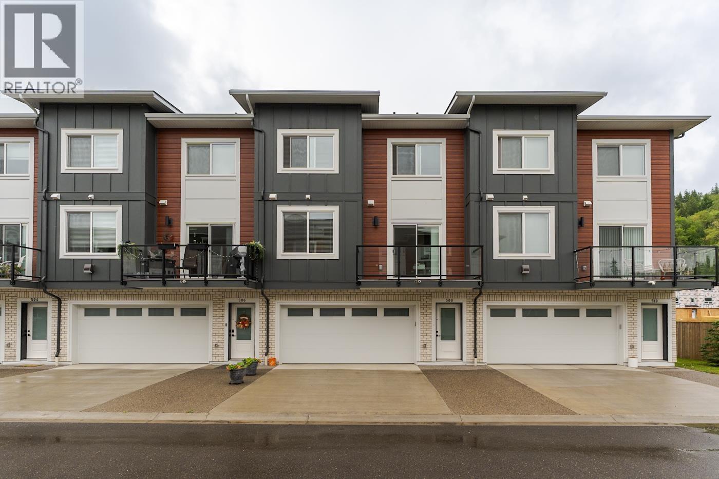 #508 4274 22ND AVENUE - 3