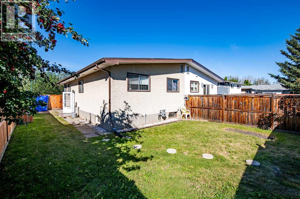Listing photo – 33 Overdown Drive, Red Deer