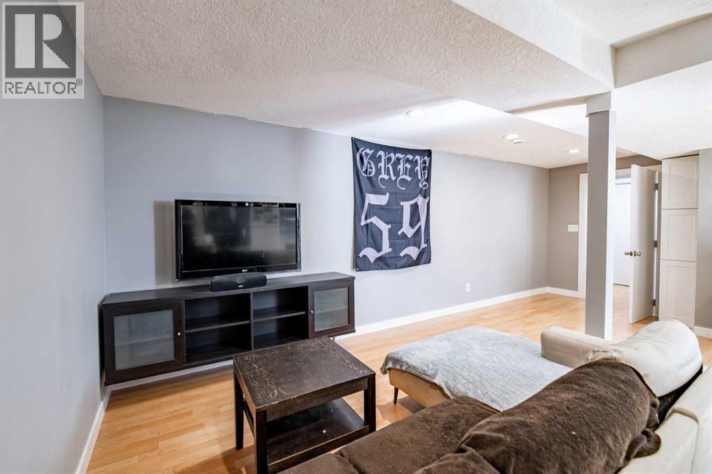 Listing photo – 33 Overdown Drive, Red Deer
