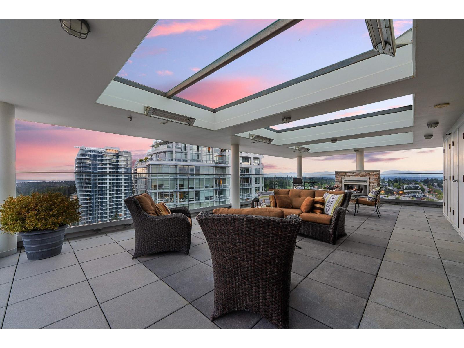 PH2 1473 JOHNSTON ROAD, White Rock