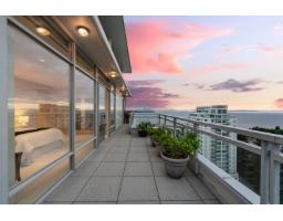 Ph2 1473 Johnston Road, White Rock, BC V4B0A2 Photo 22