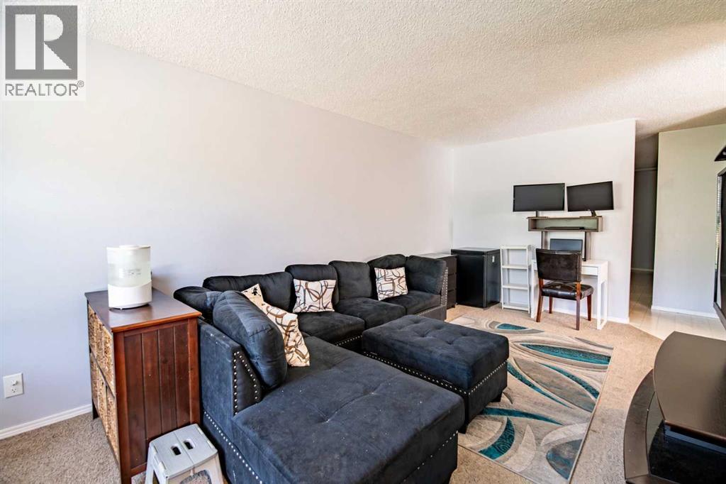 Listing photo – 33 Overdown Drive, Red Deer