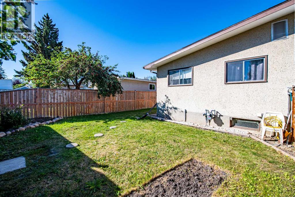 Listing photo – 33 Overdown Drive, Red Deer