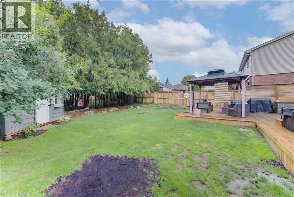 123 CANDLEWOOD Crescent - Image 38