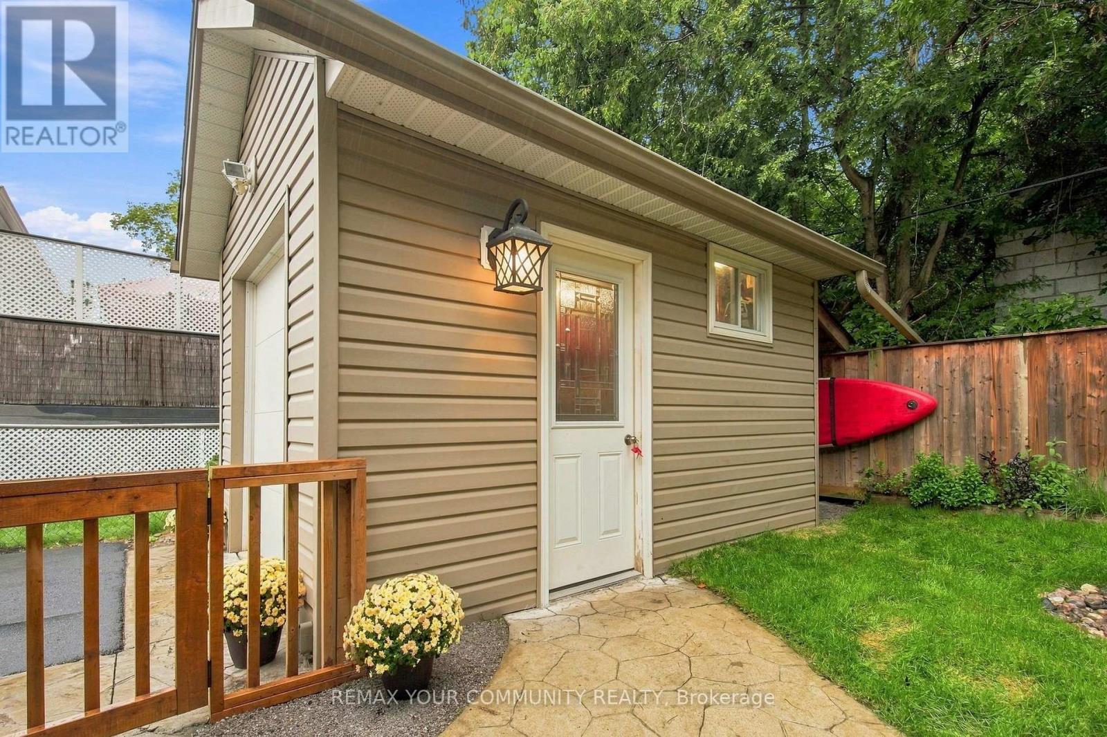 19 DE GEER STREET - Image 38
