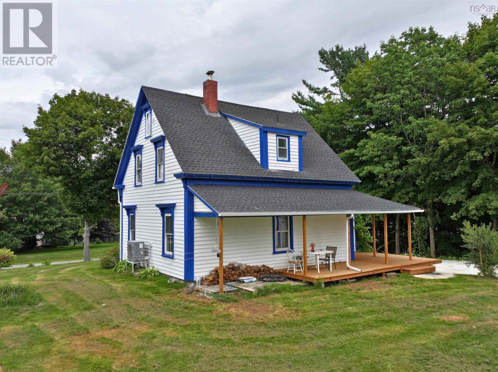 370 Back Centre Road - Image 5