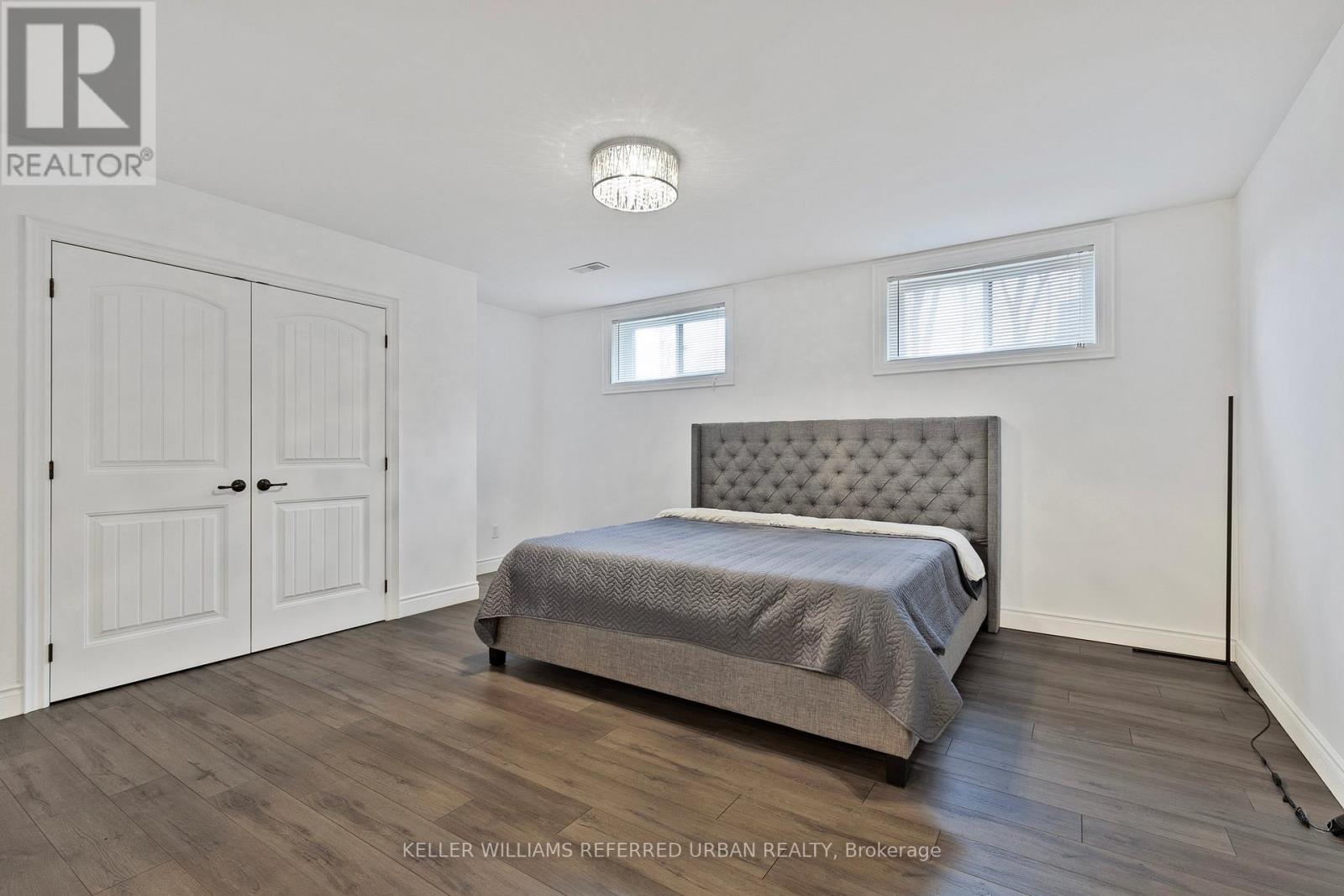 25 HERON BOULEVARD - Image 38