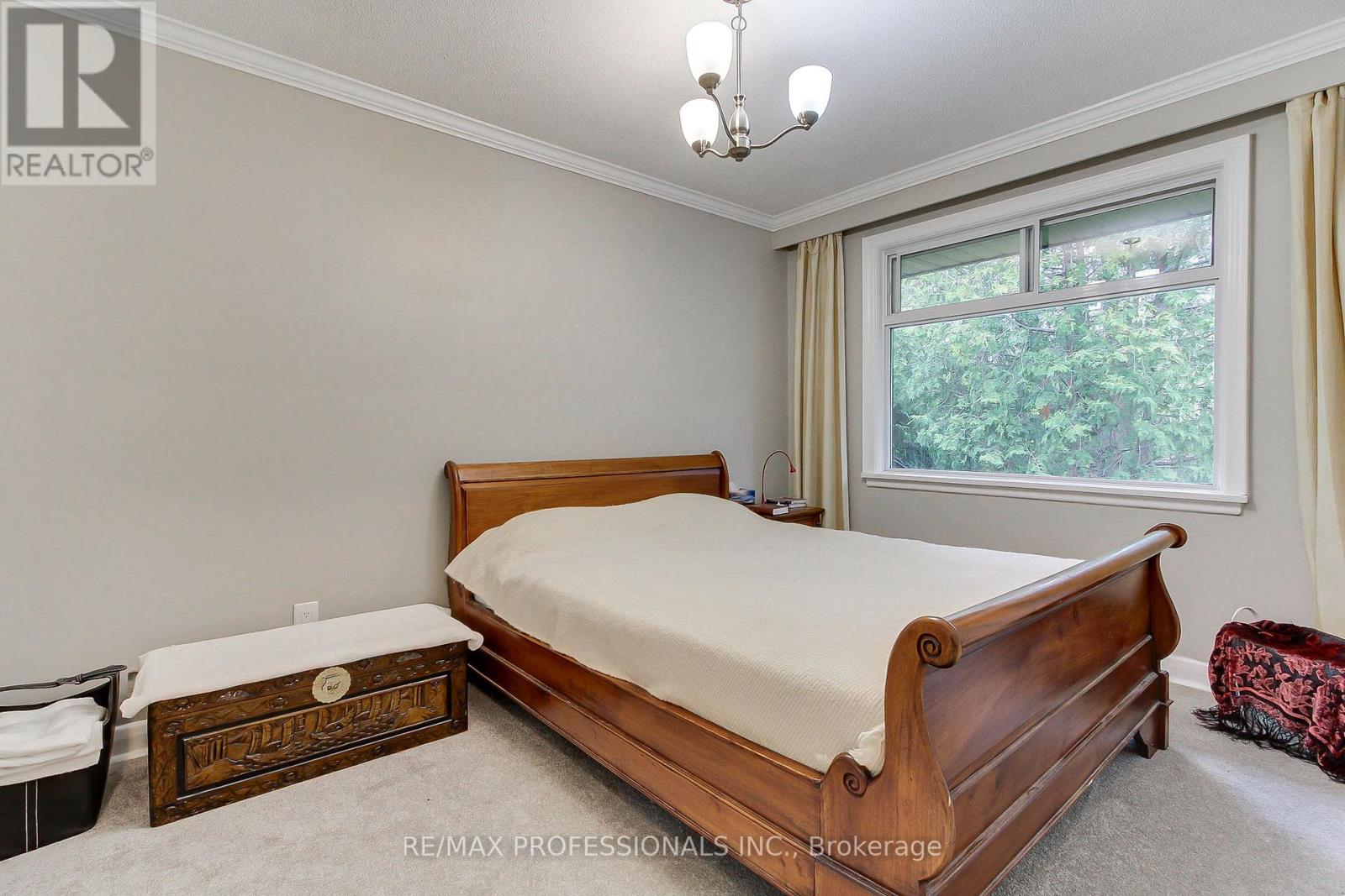 40 COWLEY AVENUE - Image 17