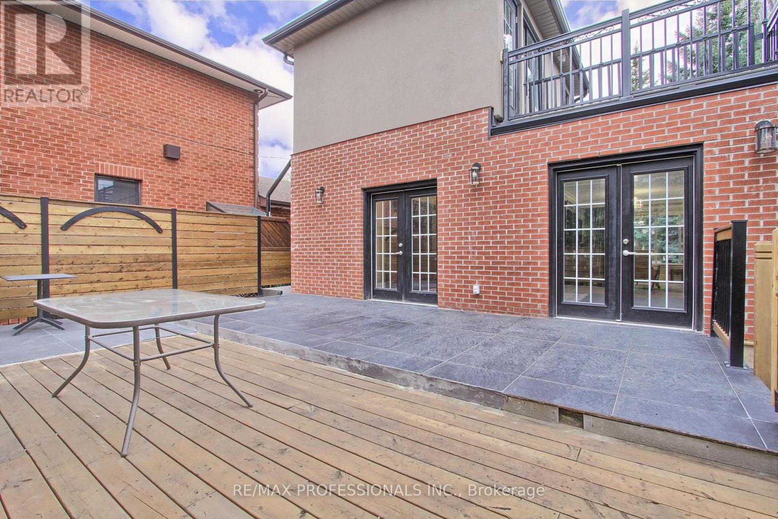 40 COWLEY AVENUE - Image 39