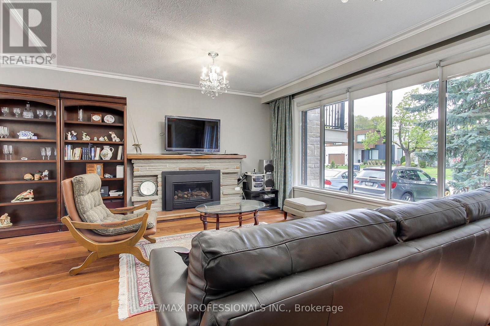 40 COWLEY AVENUE - Image 6
