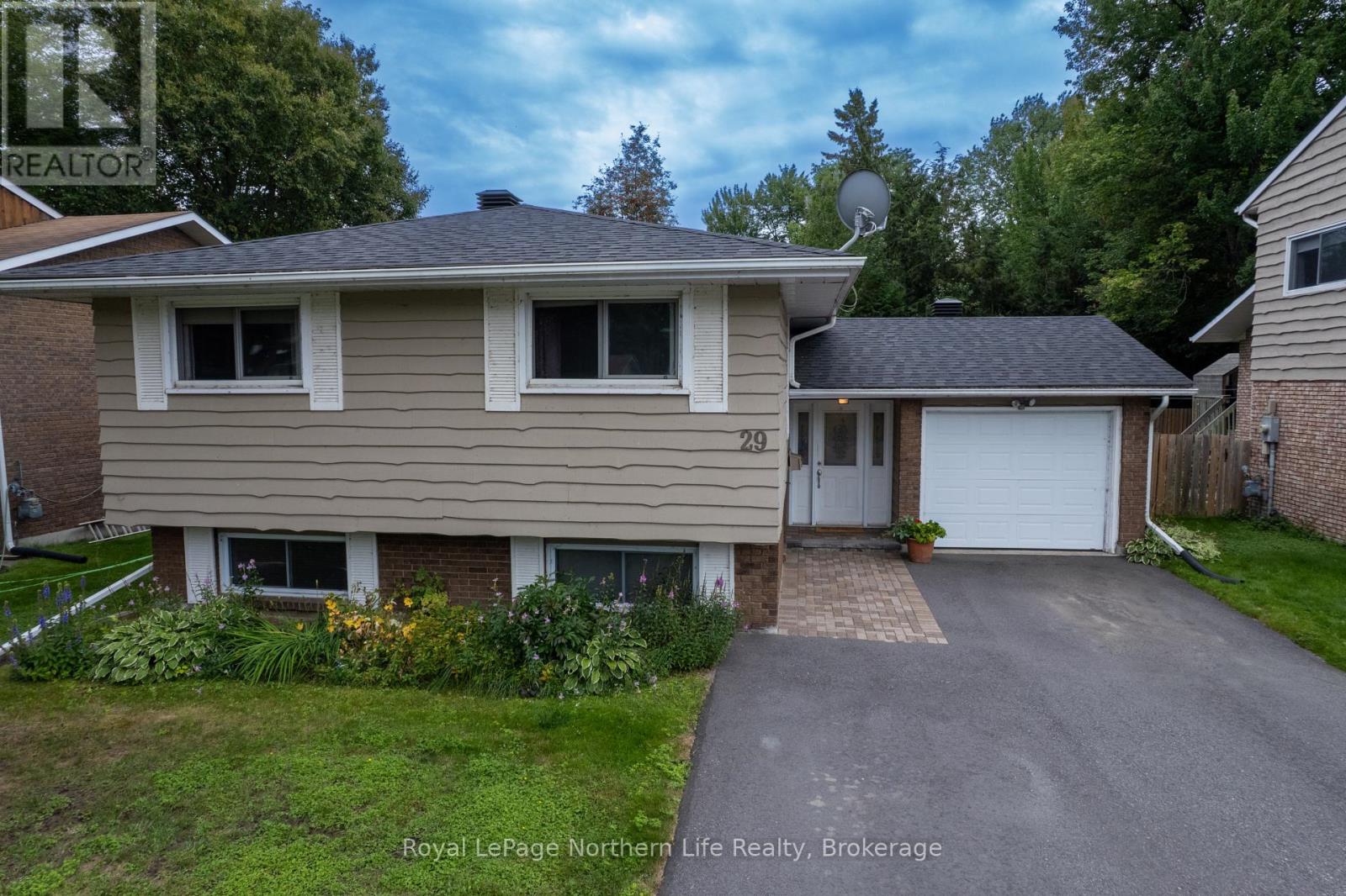 29 SHORE ACRES BOULEVARD - Image 3