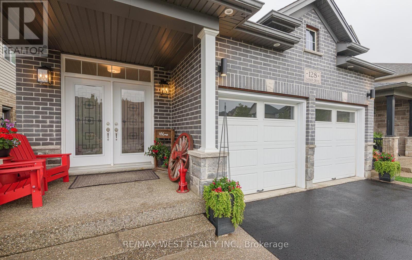 128 SAMMON DRIVE - 3
