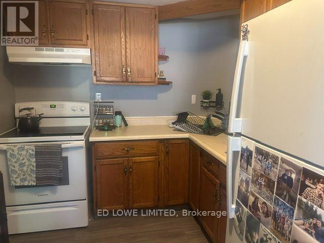 415 MAIN STREET - 6