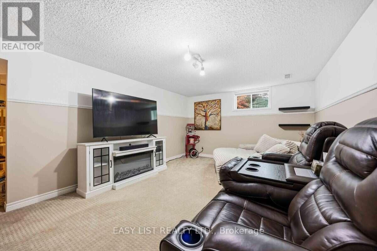1234 THISTLEDOWN AVENUE - 23