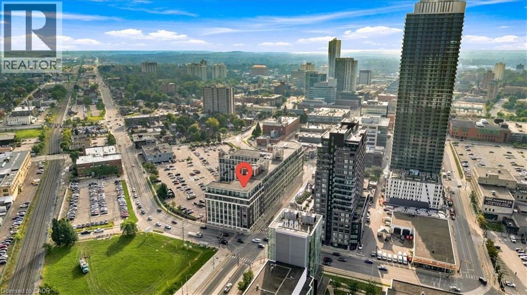 #408 410 KING Street W - 25