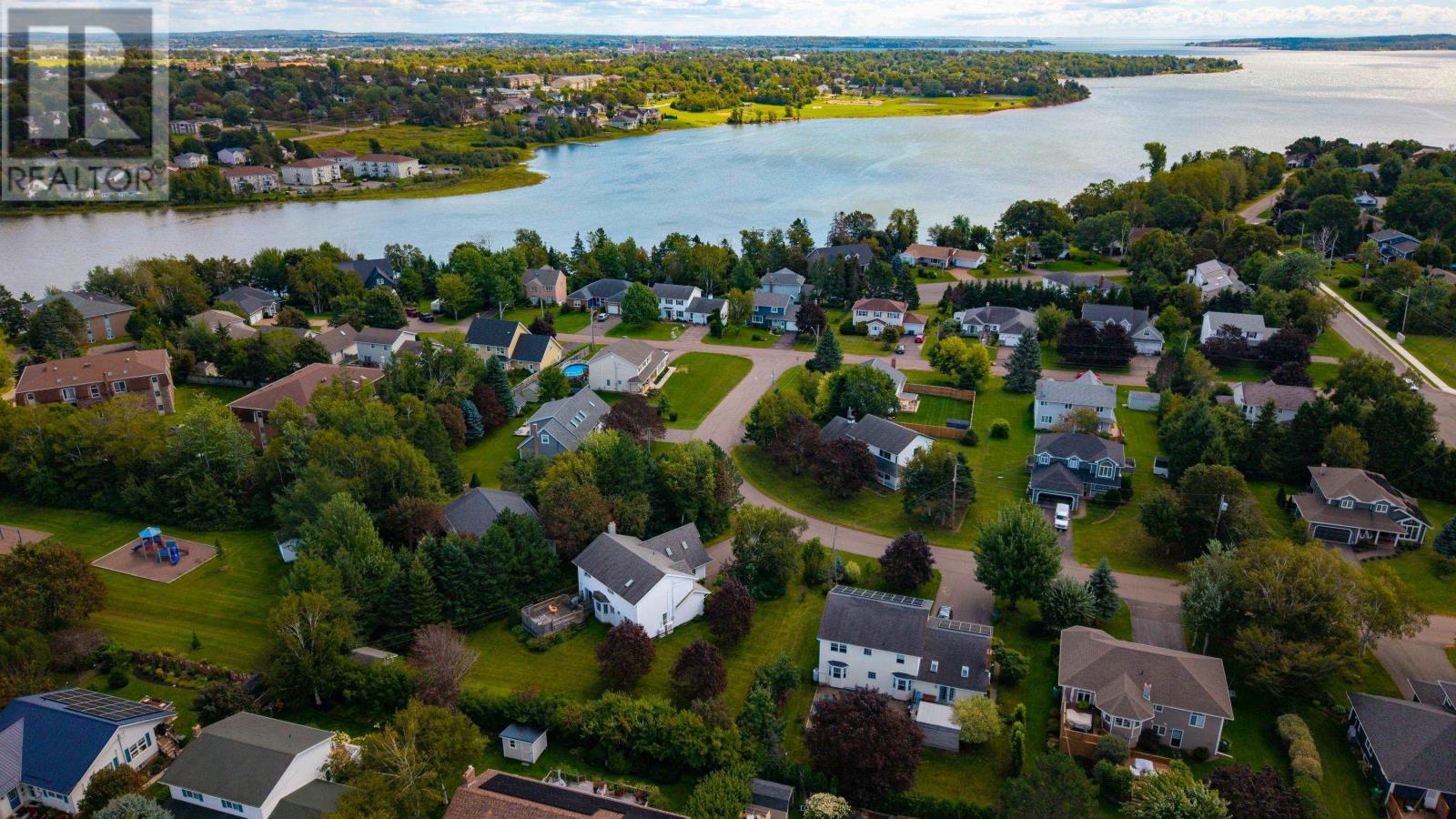 83 Kennedy Drive - 3