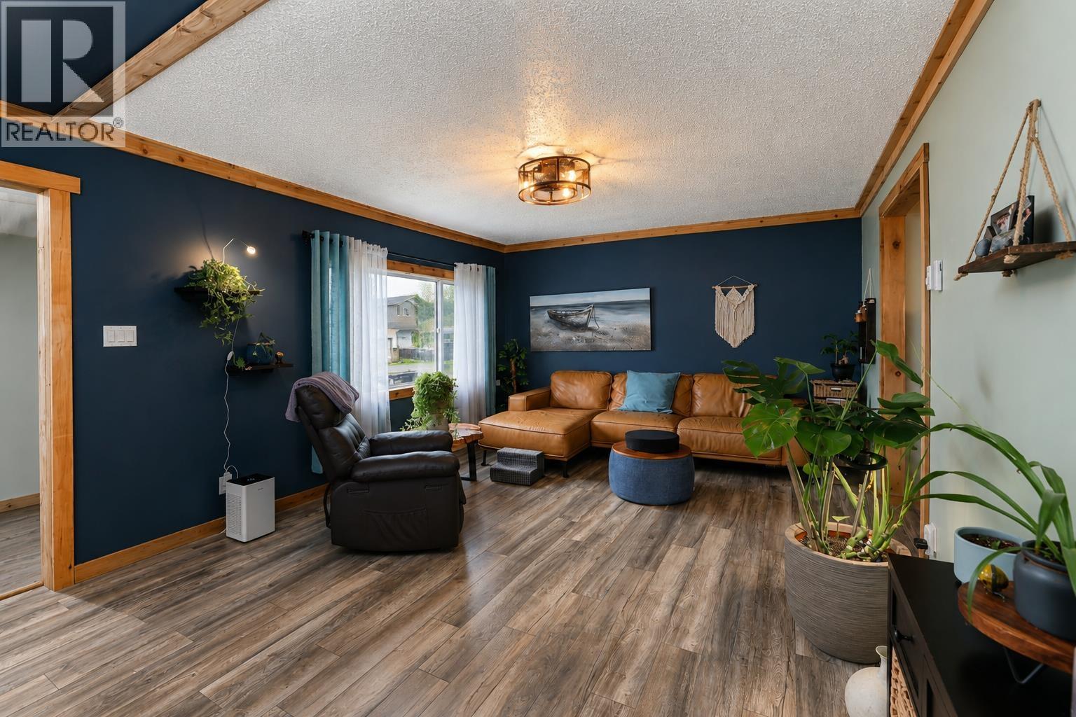 33 OKANAGAN STREET - Image 8