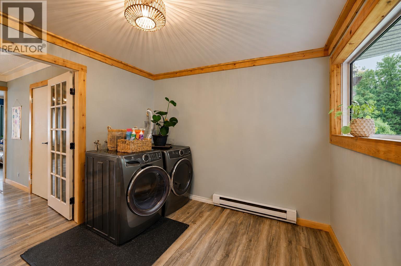 33 OKANAGAN STREET - 2