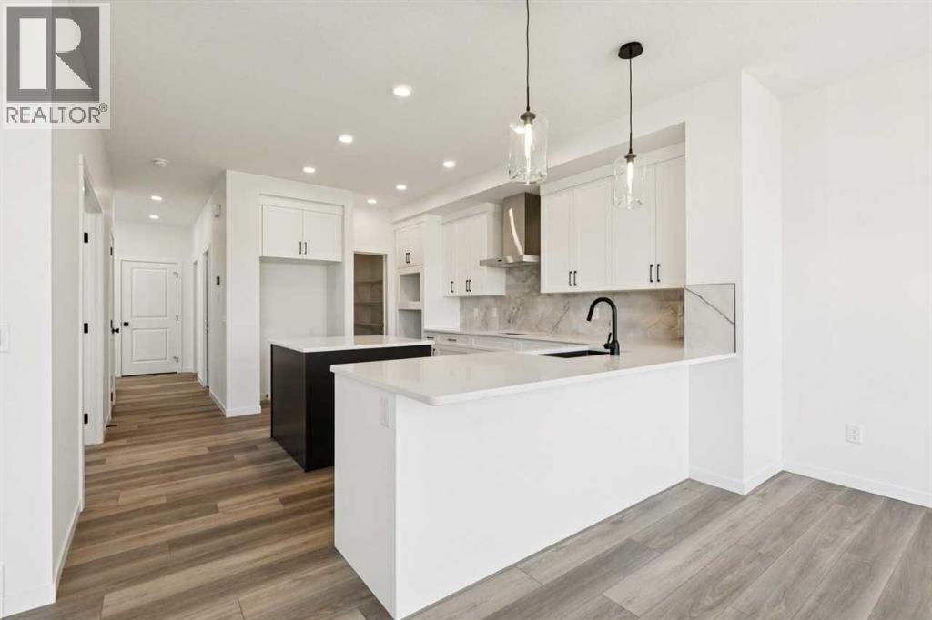 Listing photo – 118 Creekstone Place SW, Calgary