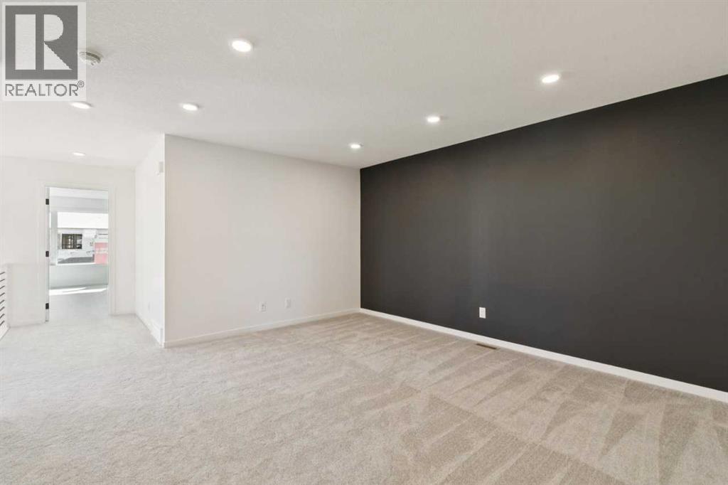 Listing photo – 118 Creekstone Place SW, Calgary