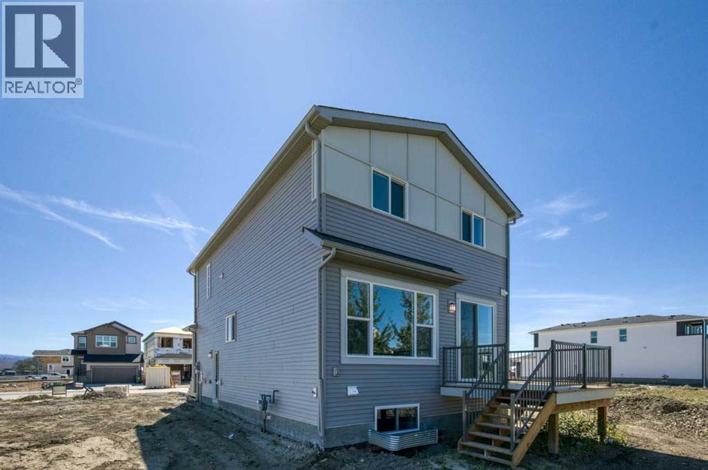 Listing photo – 118 Creekstone Place SW, Calgary