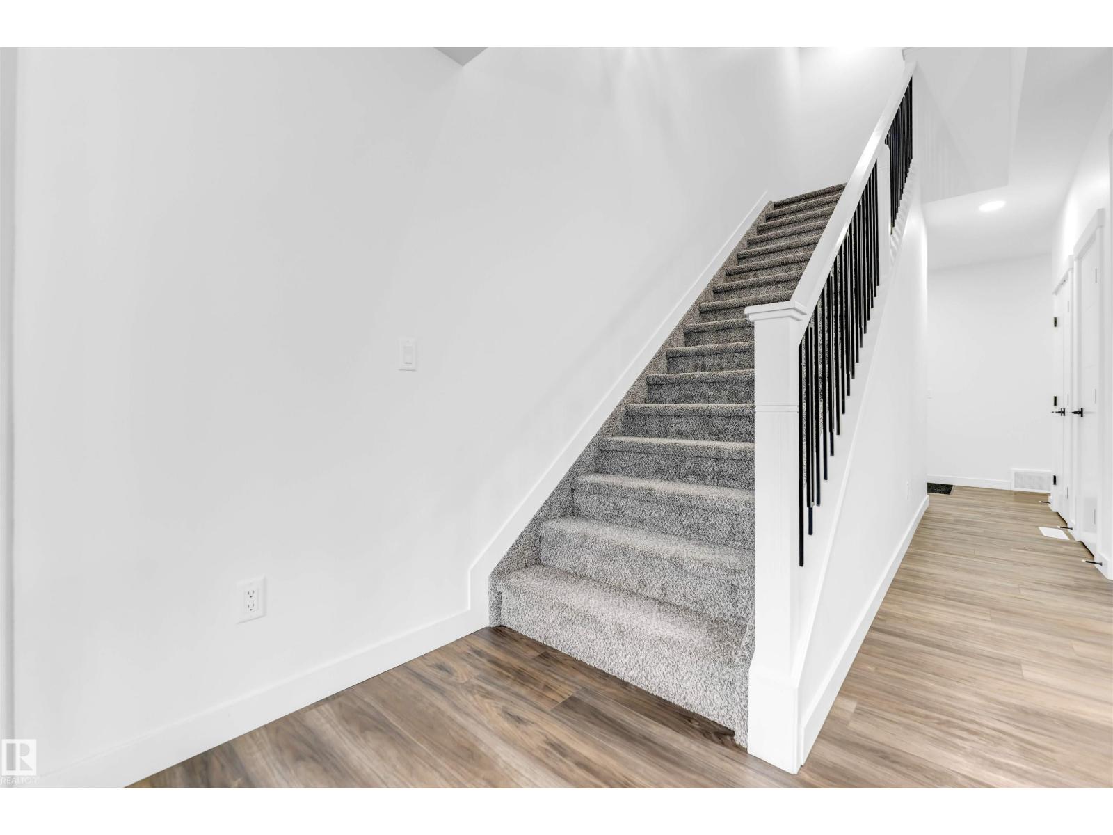 1336 11 AV NW - 30