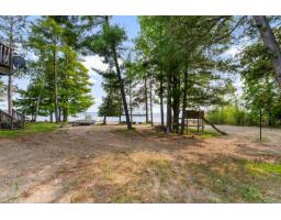 203 Ch. Owl's Landing, L Isle Aux Allumettes, QC J0X1M0 Photo 23