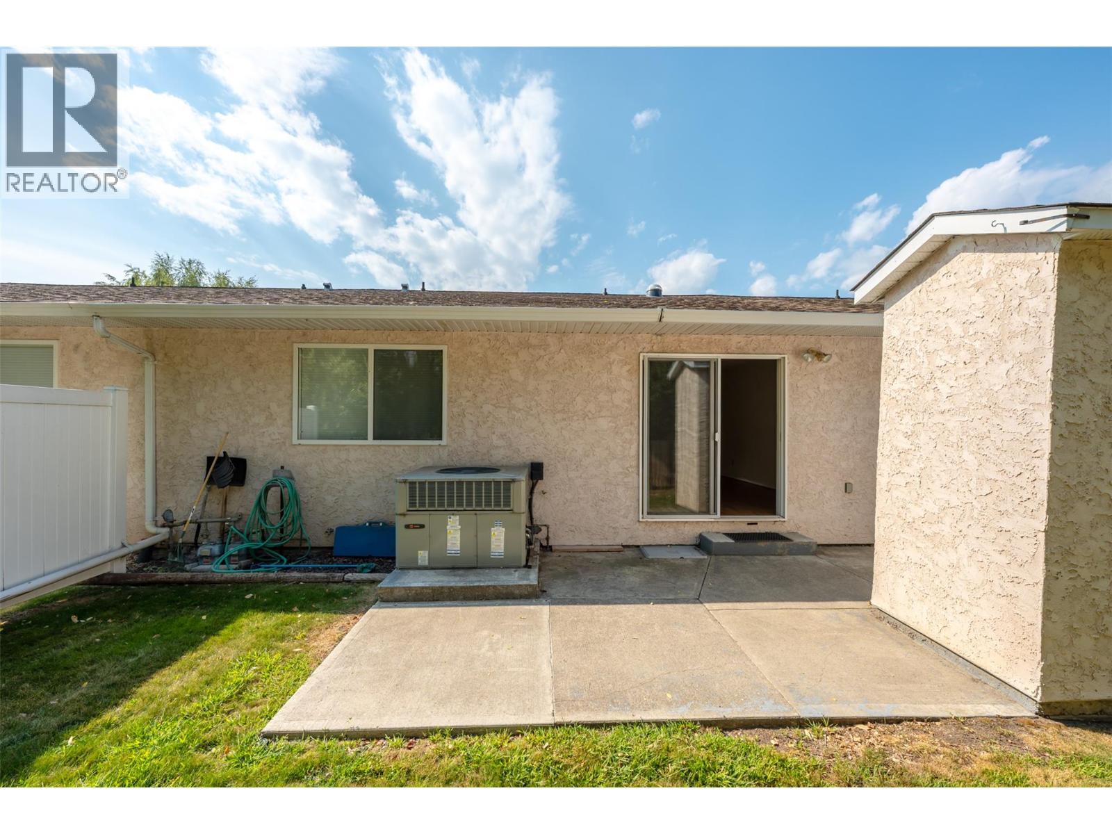 18 115 REDWING Place, Oliver