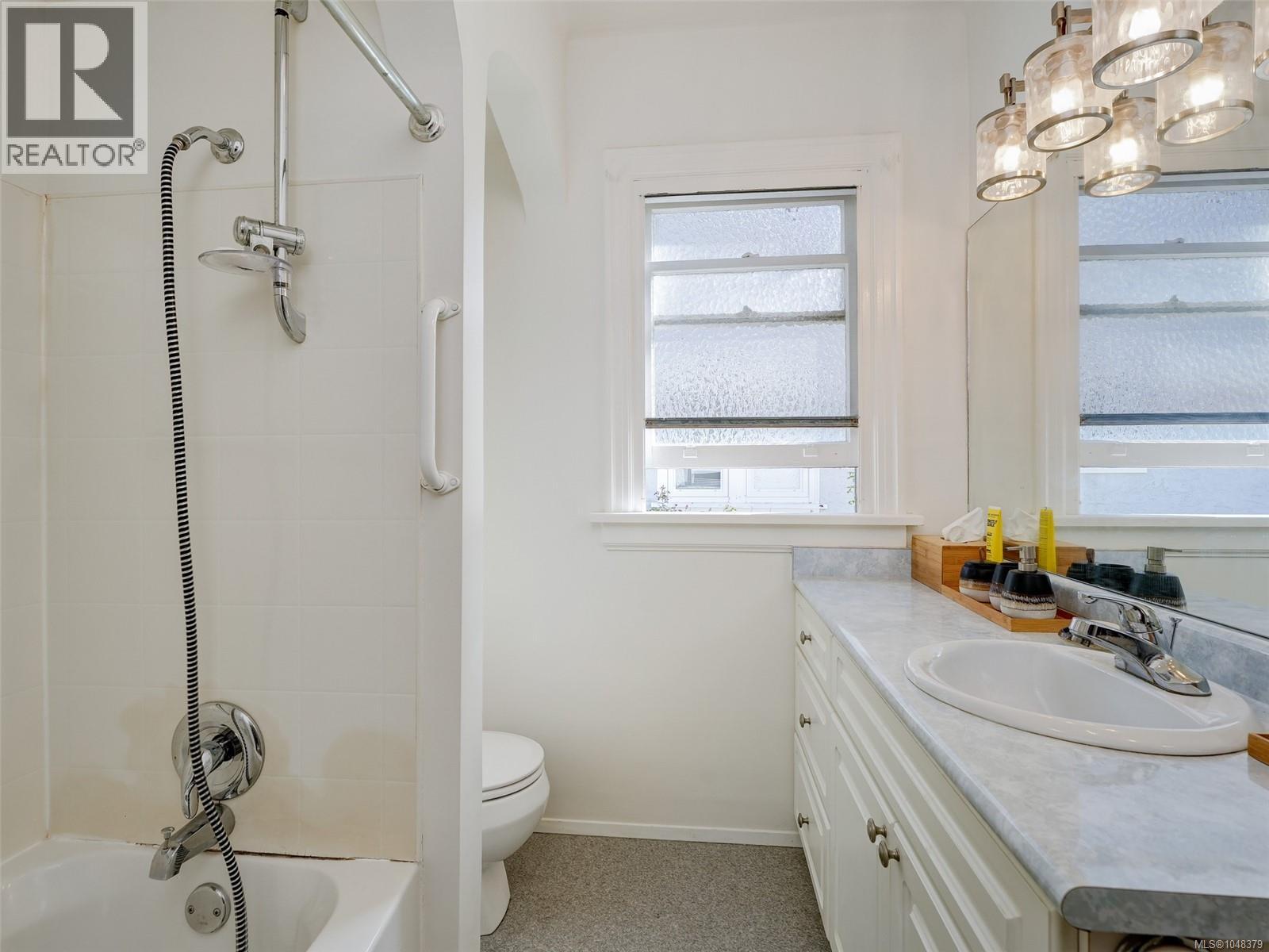 2633 Orchard Ave - 15