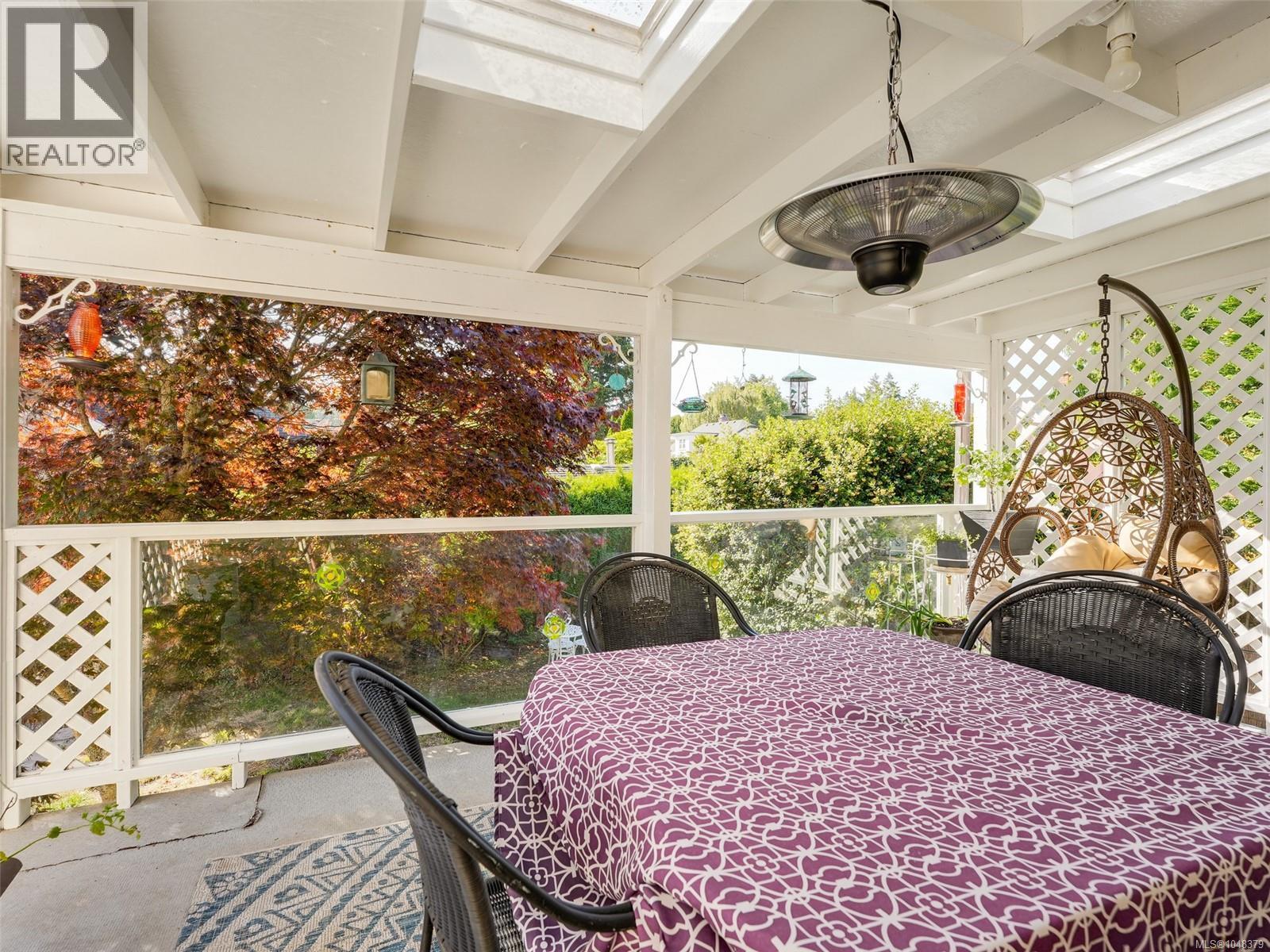 2633 Orchard Ave - Image 26