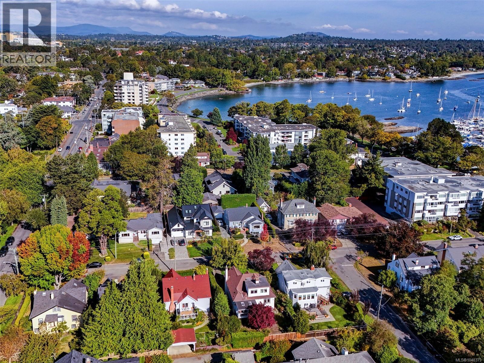 2633 Orchard Ave - 37