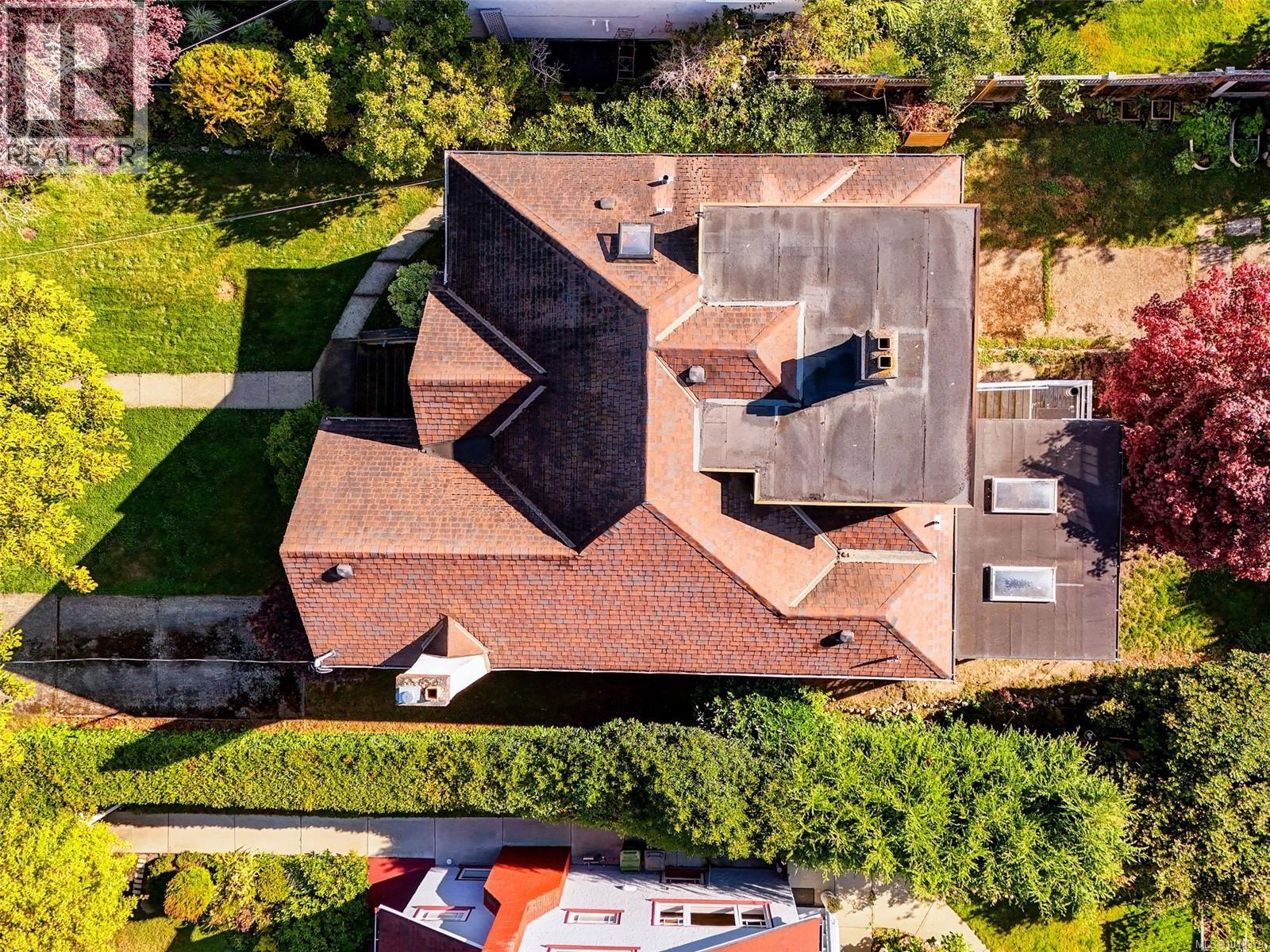 2633 Orchard Ave - 45