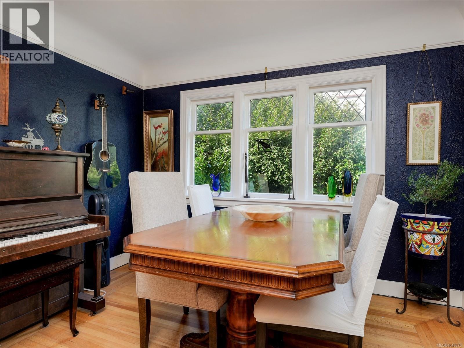 2633 Orchard Ave - 7