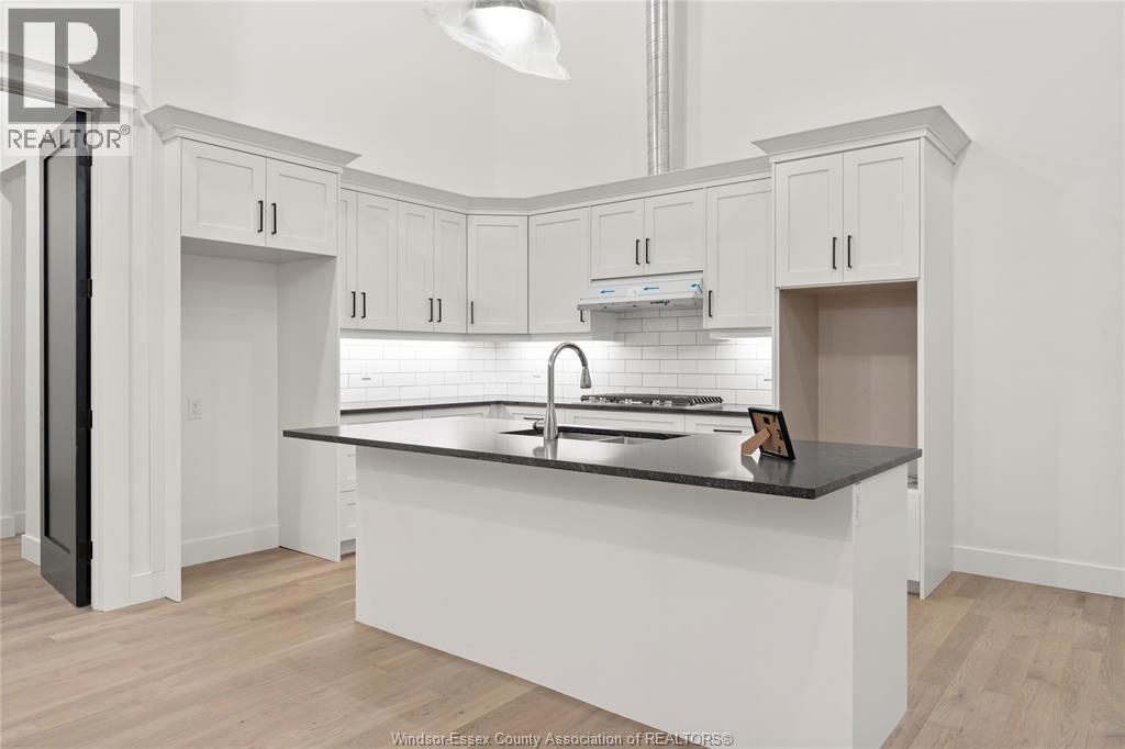#403 247 BROCK STREET - 25
