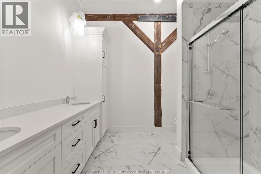 #403 247 BROCK STREET - 33