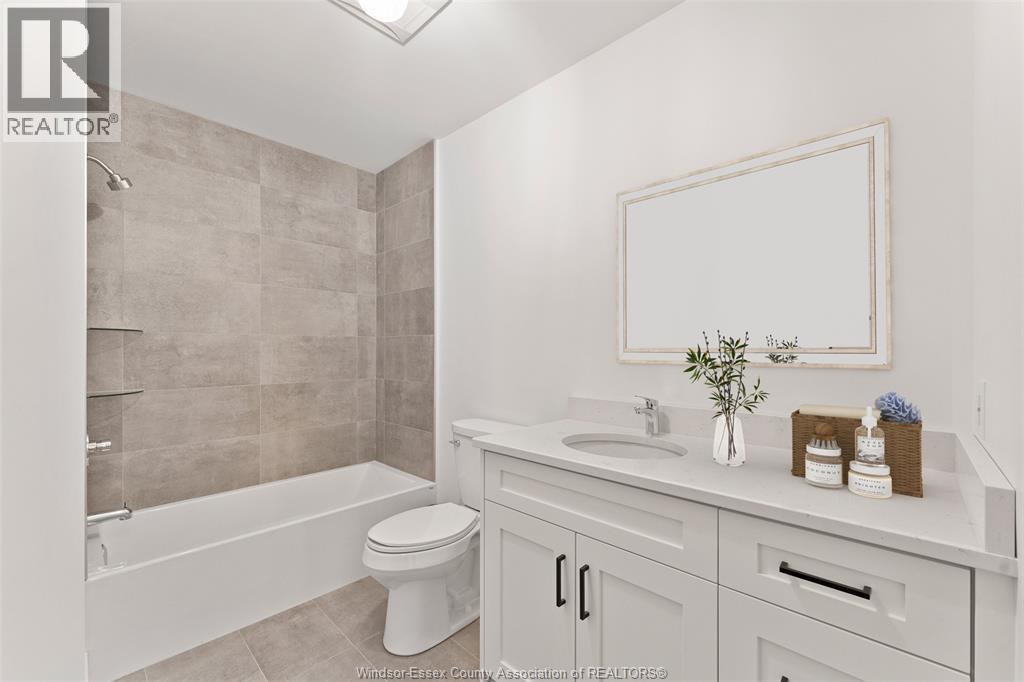 #403 247 BROCK STREET - 38
