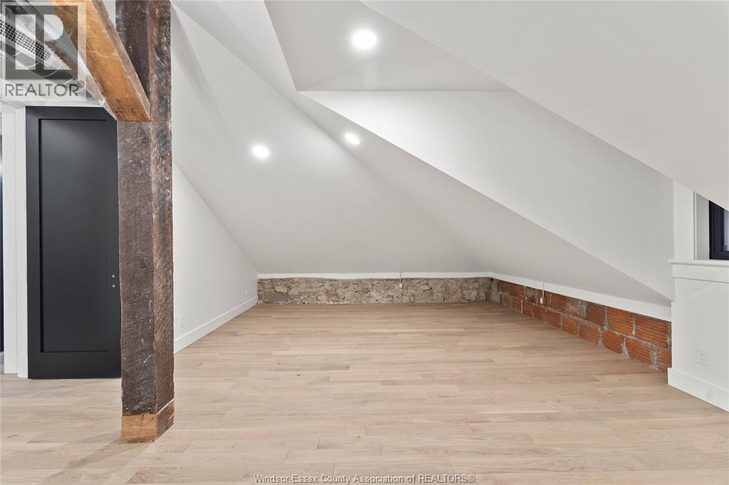 #403 247 BROCK STREET - Image 40