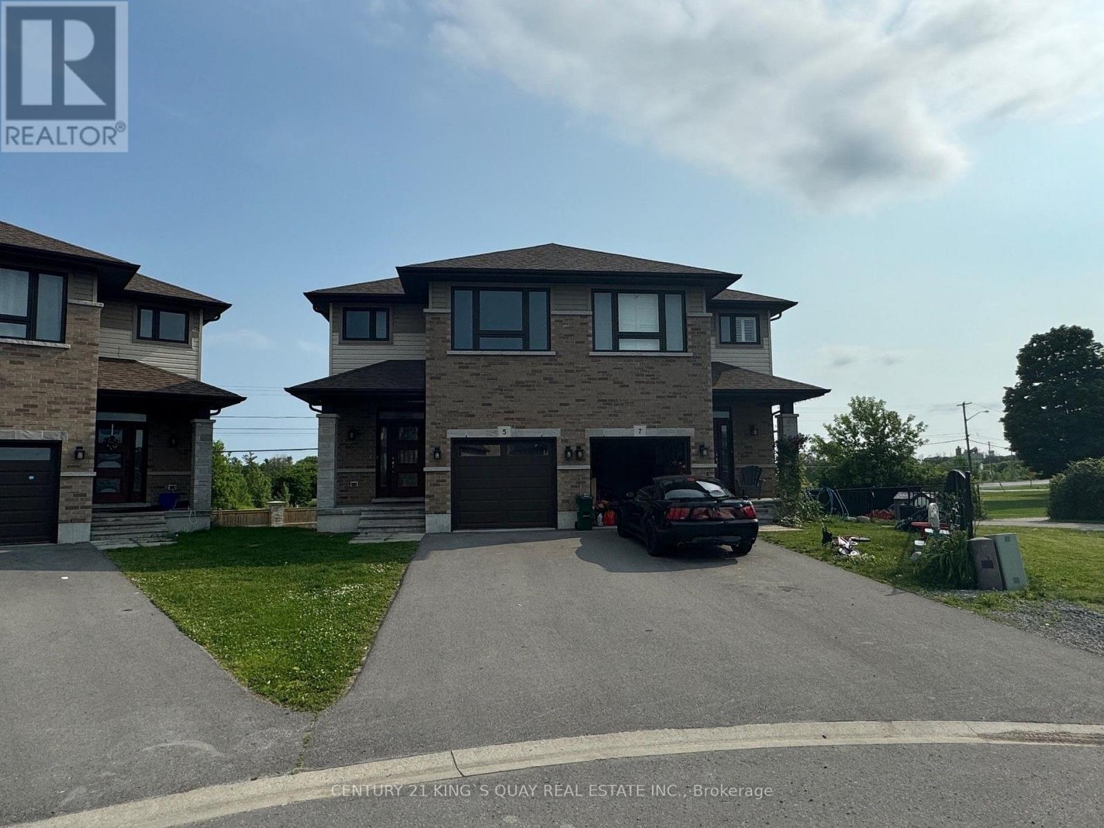 5 LEDGEROCK COURT - 2