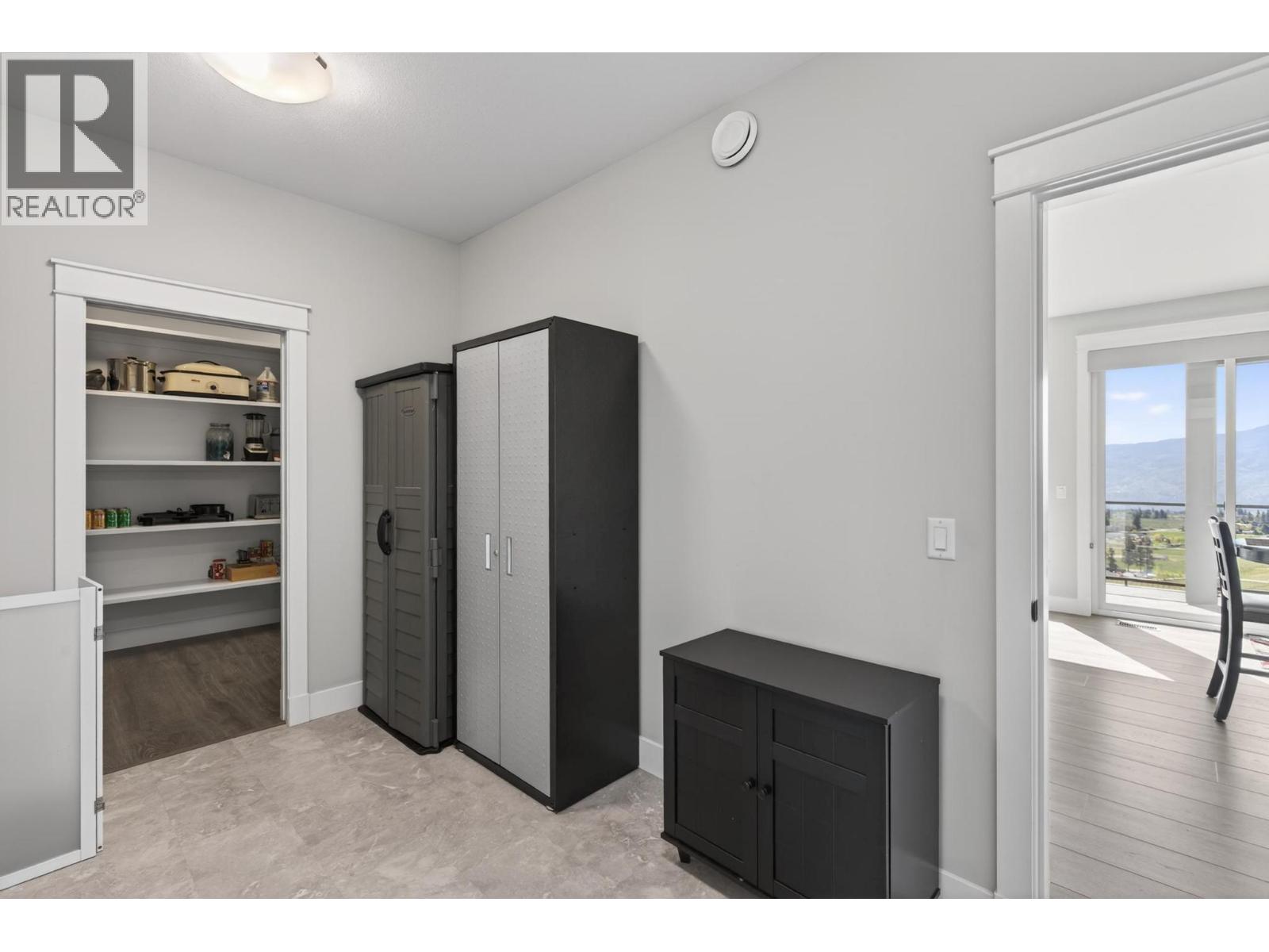  2847 Copper Ridge Drive, West Kelowna