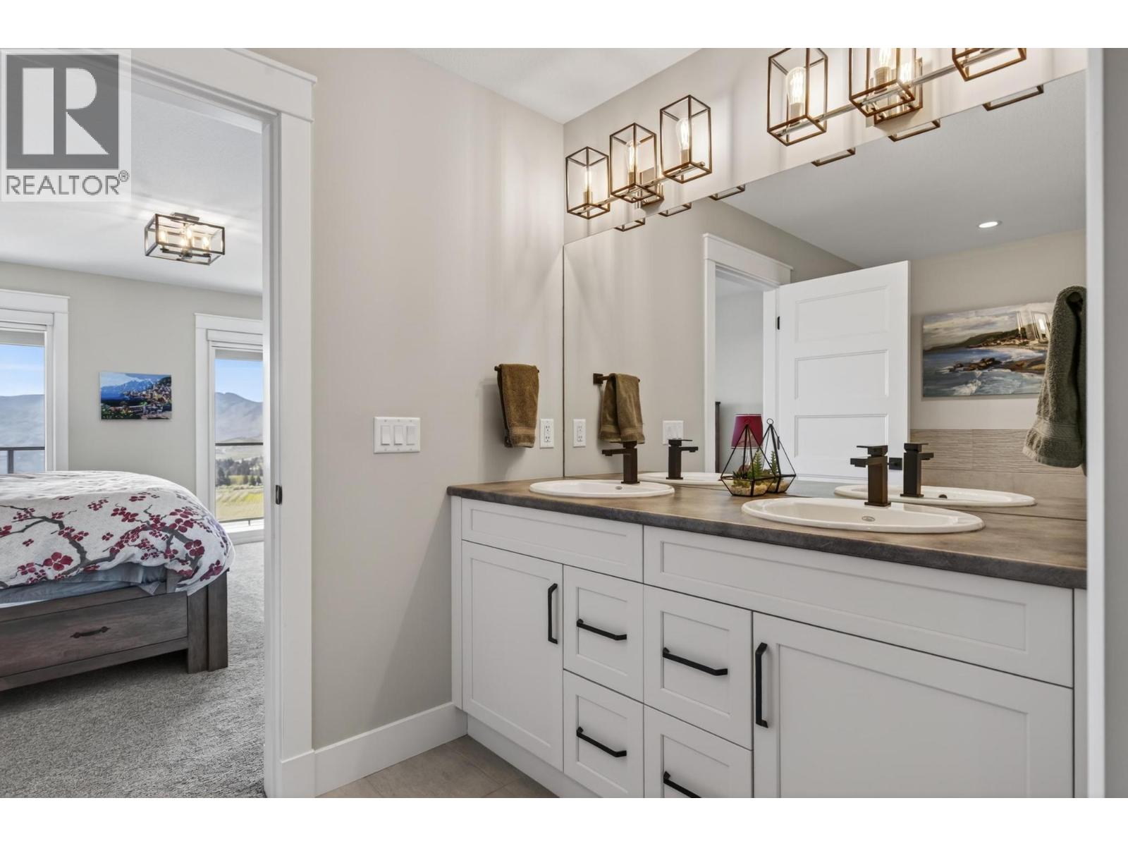  2847 Copper Ridge Drive, West Kelowna
