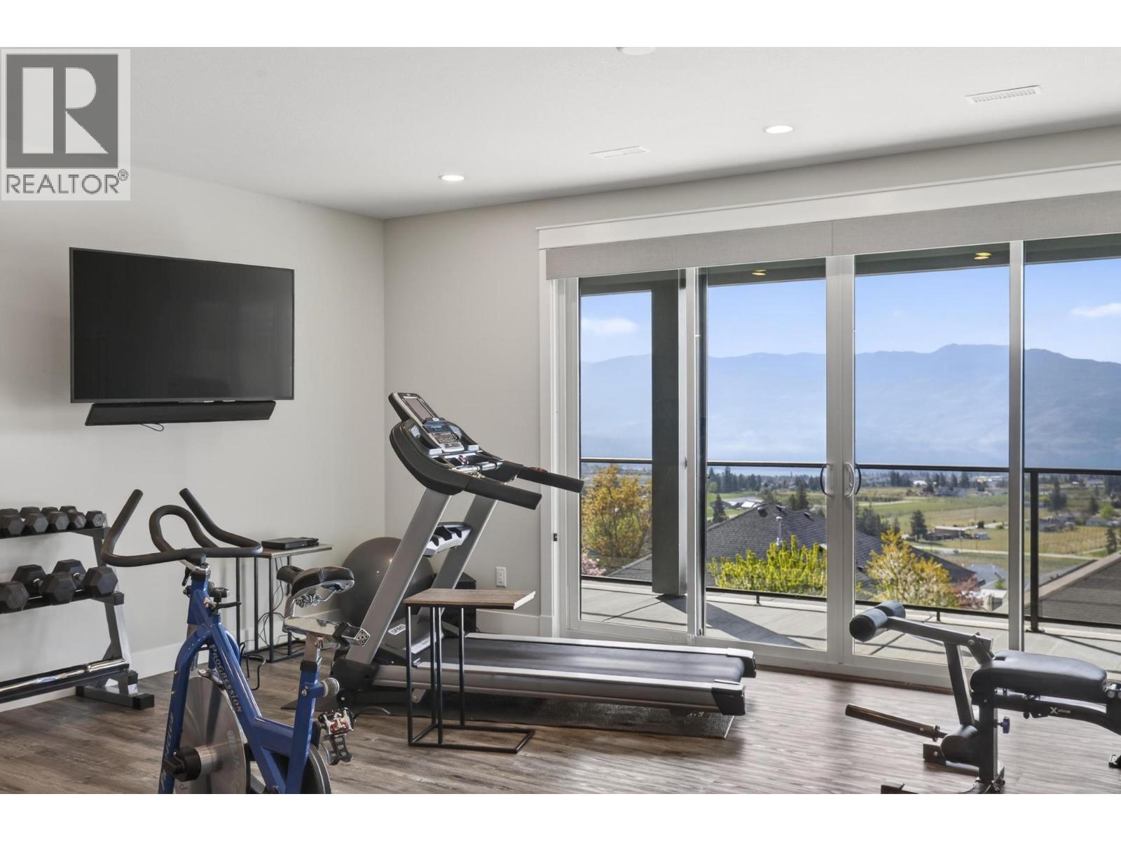  2847 Copper Ridge Drive, West Kelowna