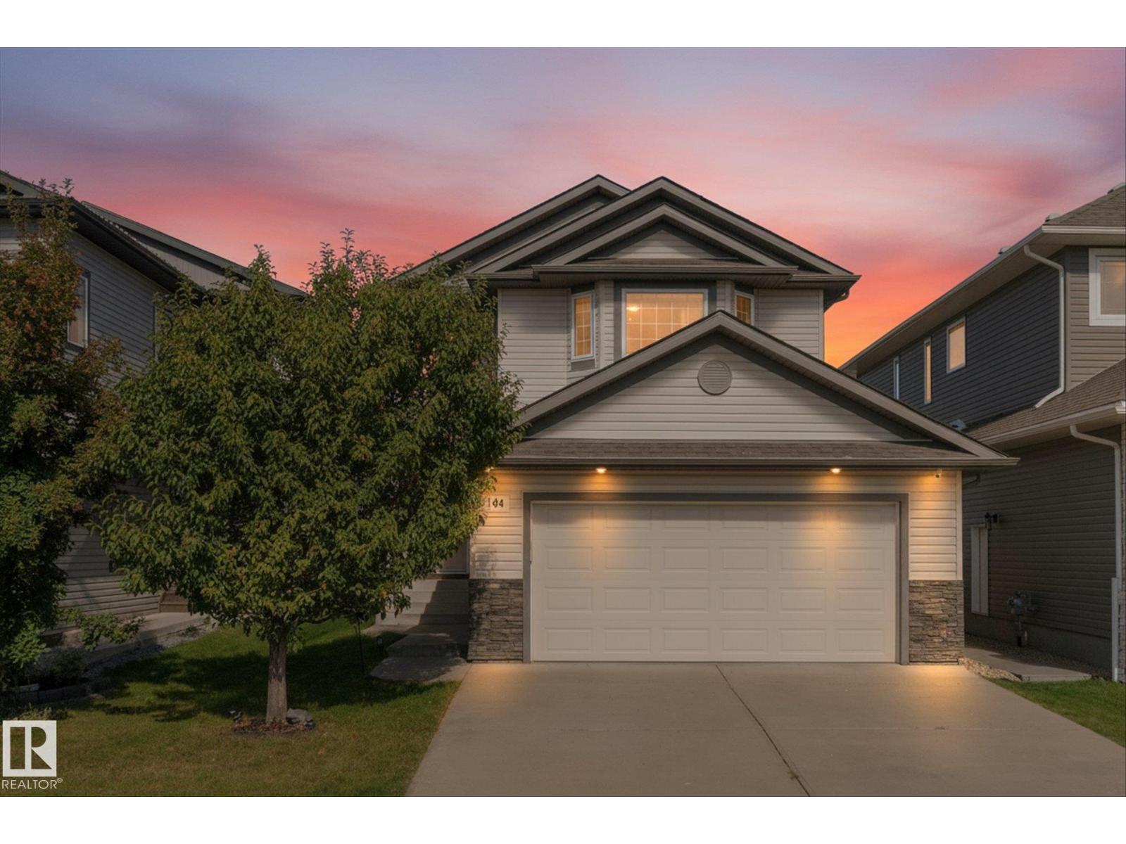 54 WOODHILL LN - 1