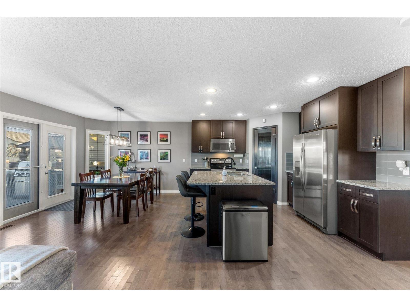 54 WOODHILL LN - 20