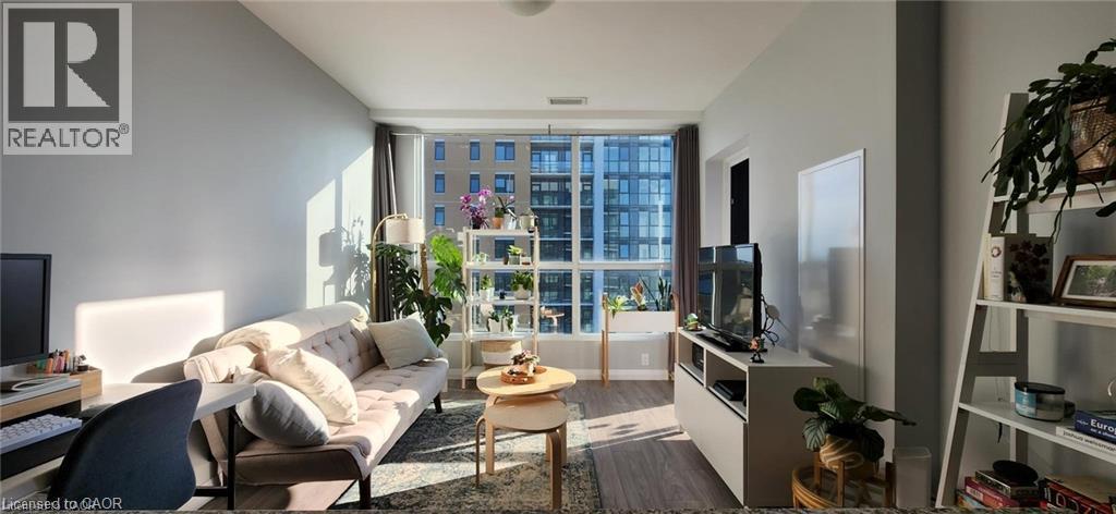 104 GARMENT (TOWER 2) Street Unit# 1806 — photo 2
